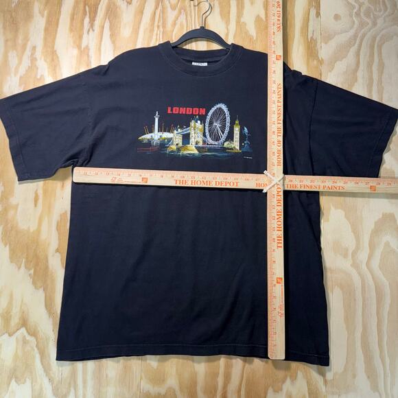 Vintage Y2K London Britain UK 1990s location tourist t-shirt - Picture 4 of 4